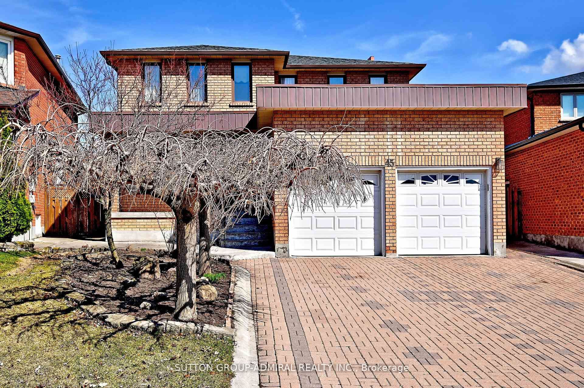 45 Royal Garden Boulevard, Vaughan, ON L4L 7C4 photo 2