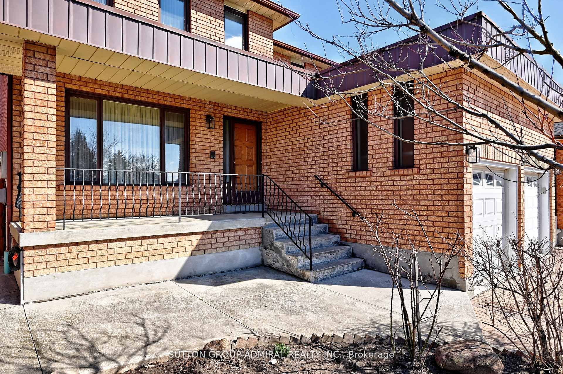 45 Royal Garden Boulevard, Vaughan, ON L4L 7C4 photo 4