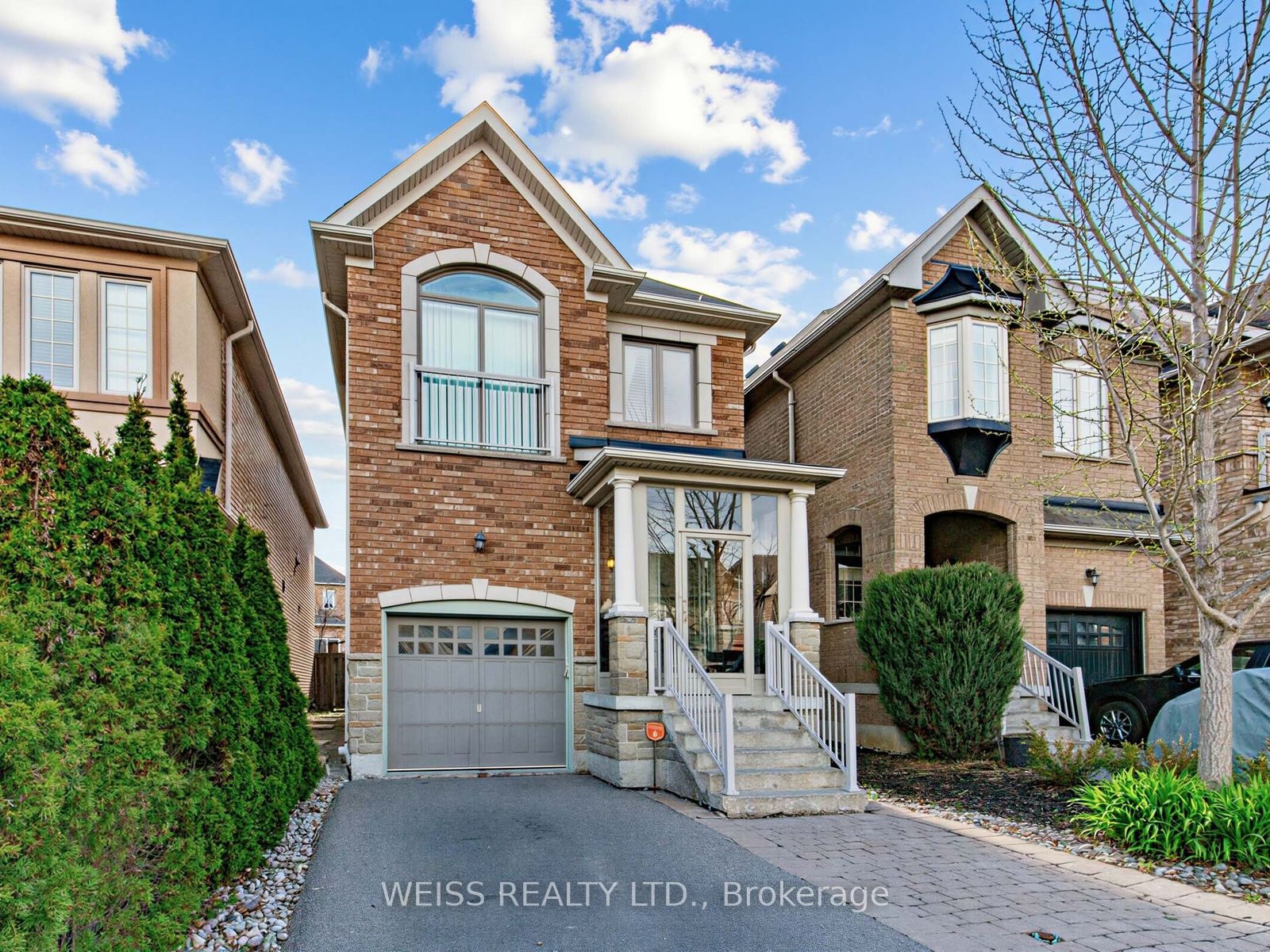 446 Lady Nadia Drive, Vaughan, ON L6A 4G3 photo 2