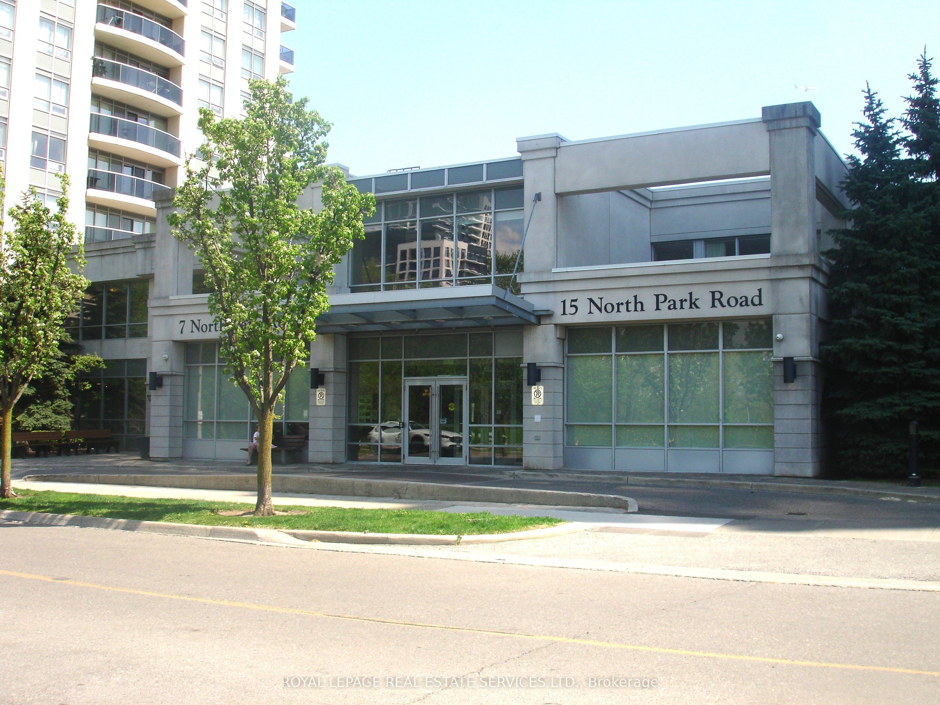 15 North Park Road 311, Vaughan, ON L4J 0A1 photo 2