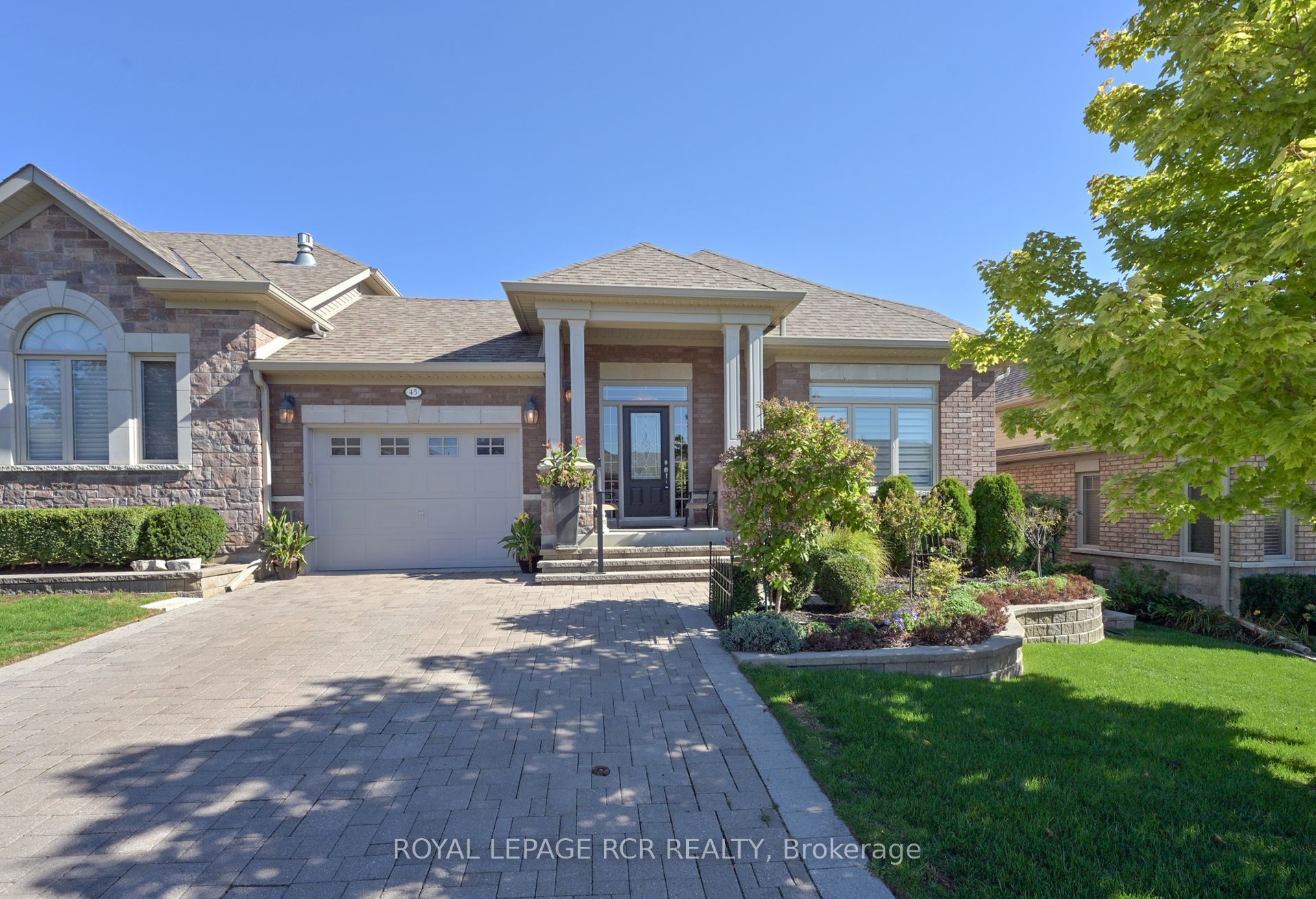 45 Hillcrest Drive, New Tecumseth, ON L9R 0N4 photo 2