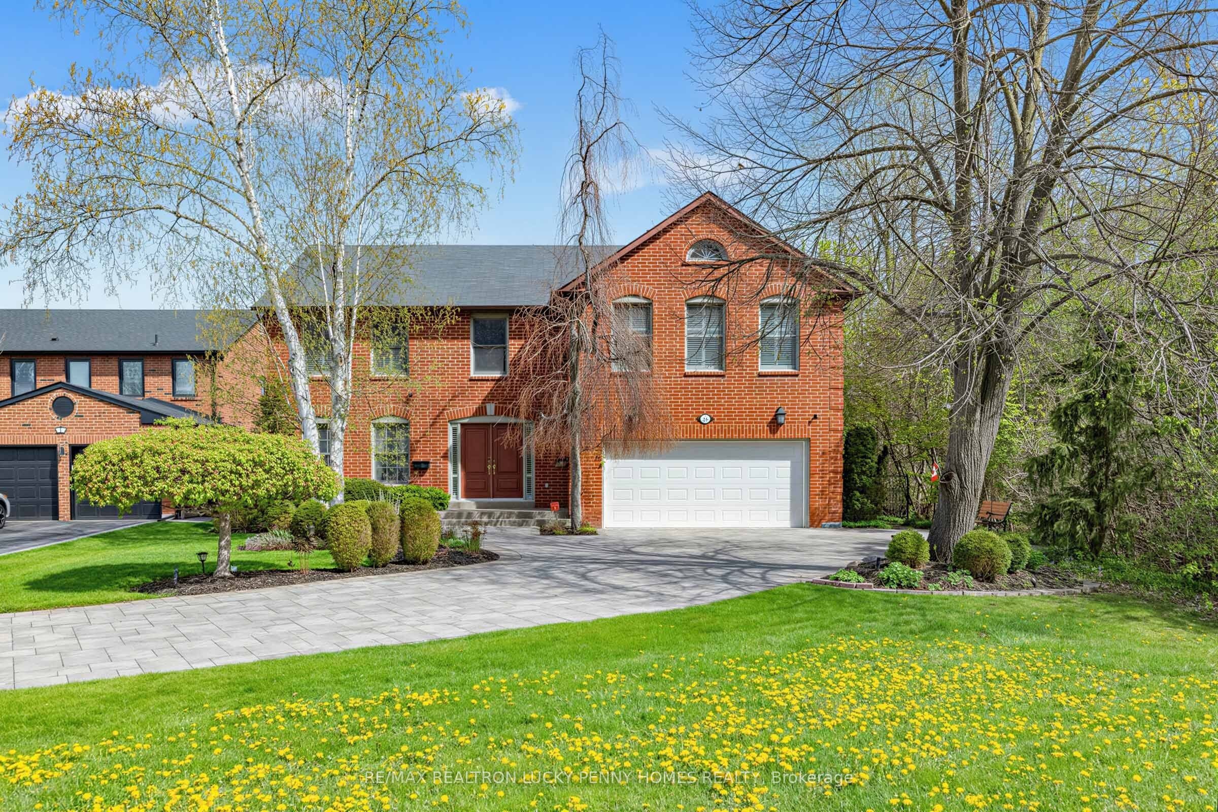 8 Goodmills Court, Markham, ON L3R 7M2