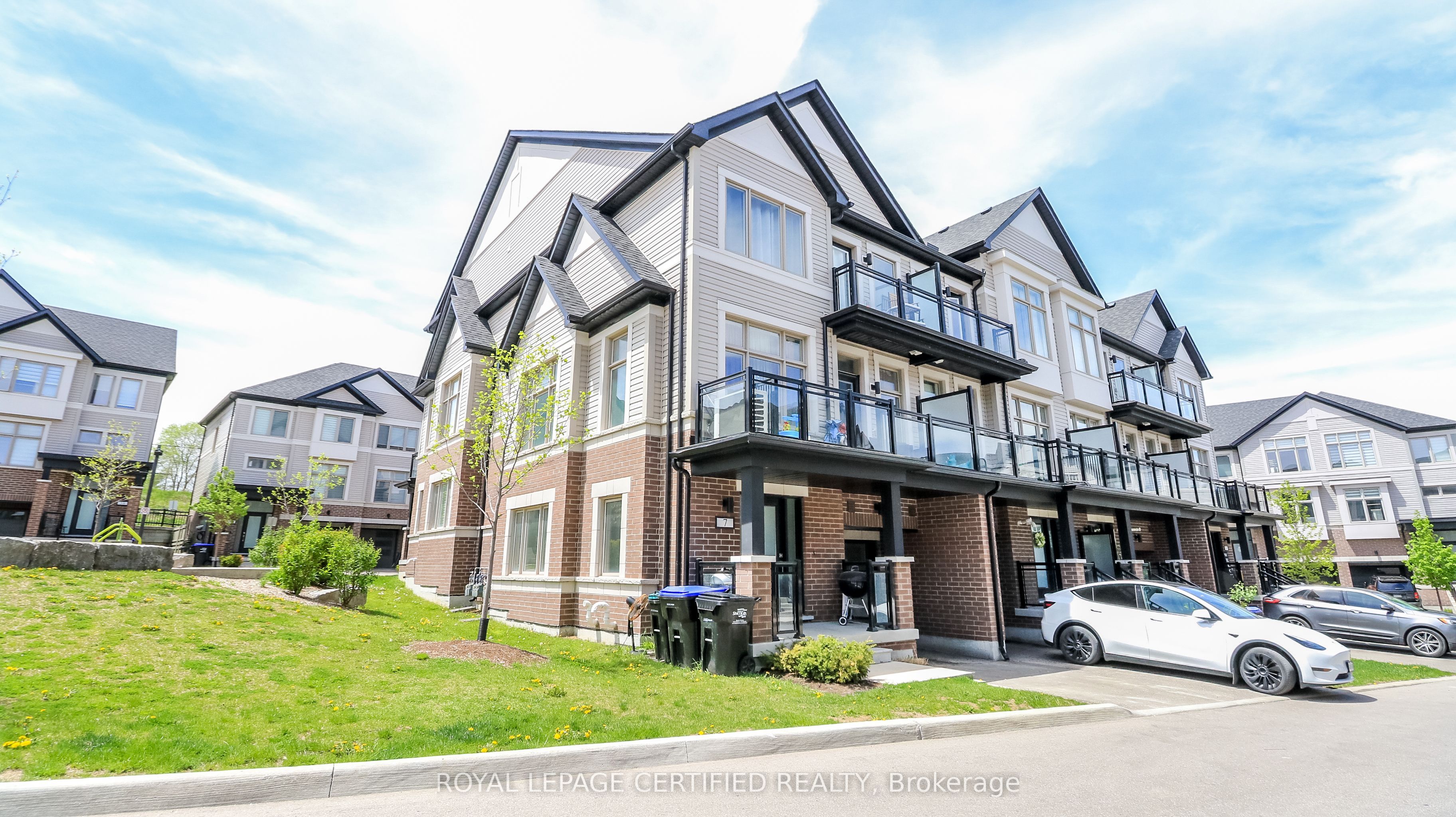5 Hughes Lane, New Tecumseth, ON L0G 1W0 photo 2
