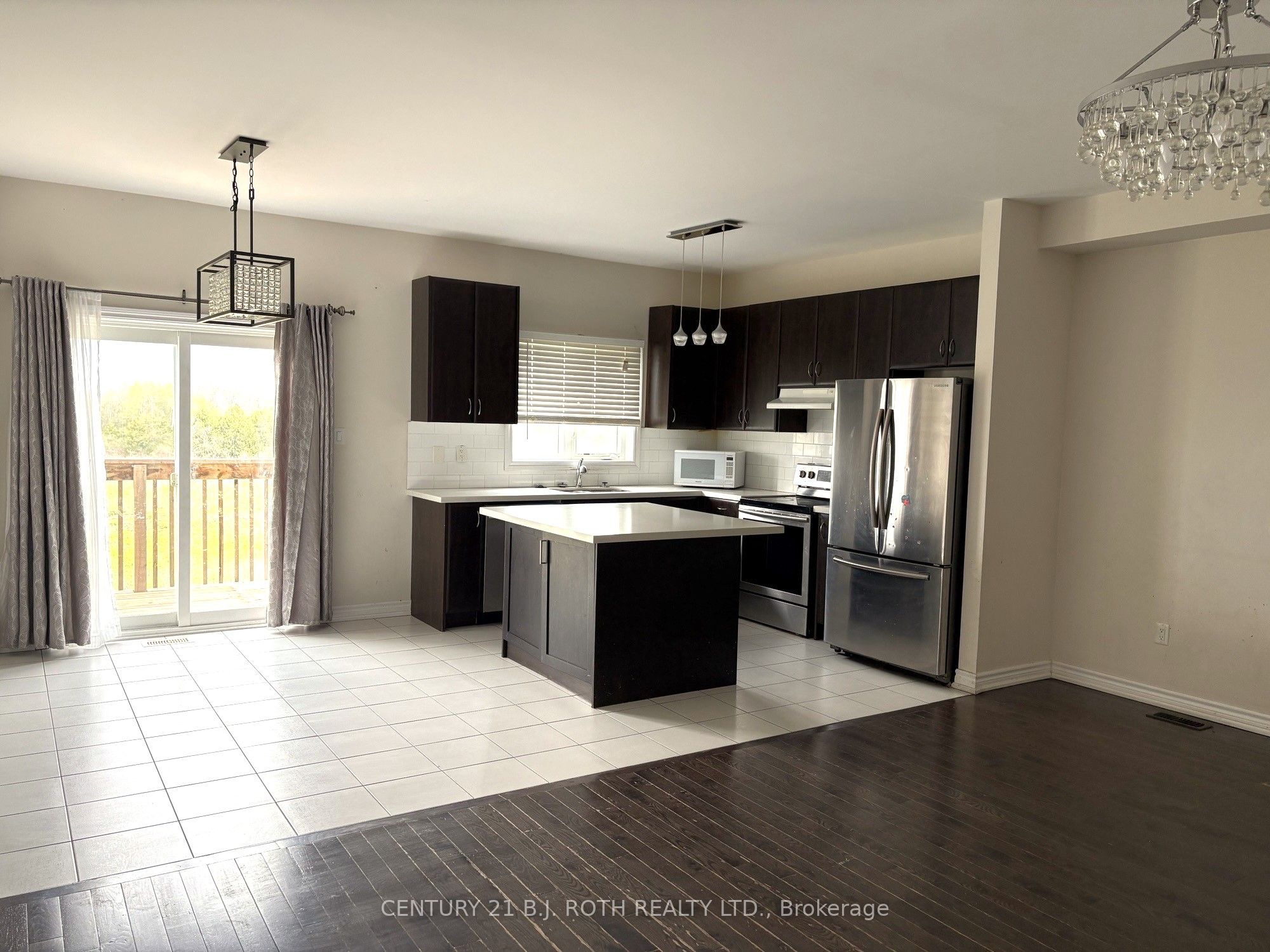 1150 Peelar Crescent, Innisfil, ON L0L 1W0 photo 5