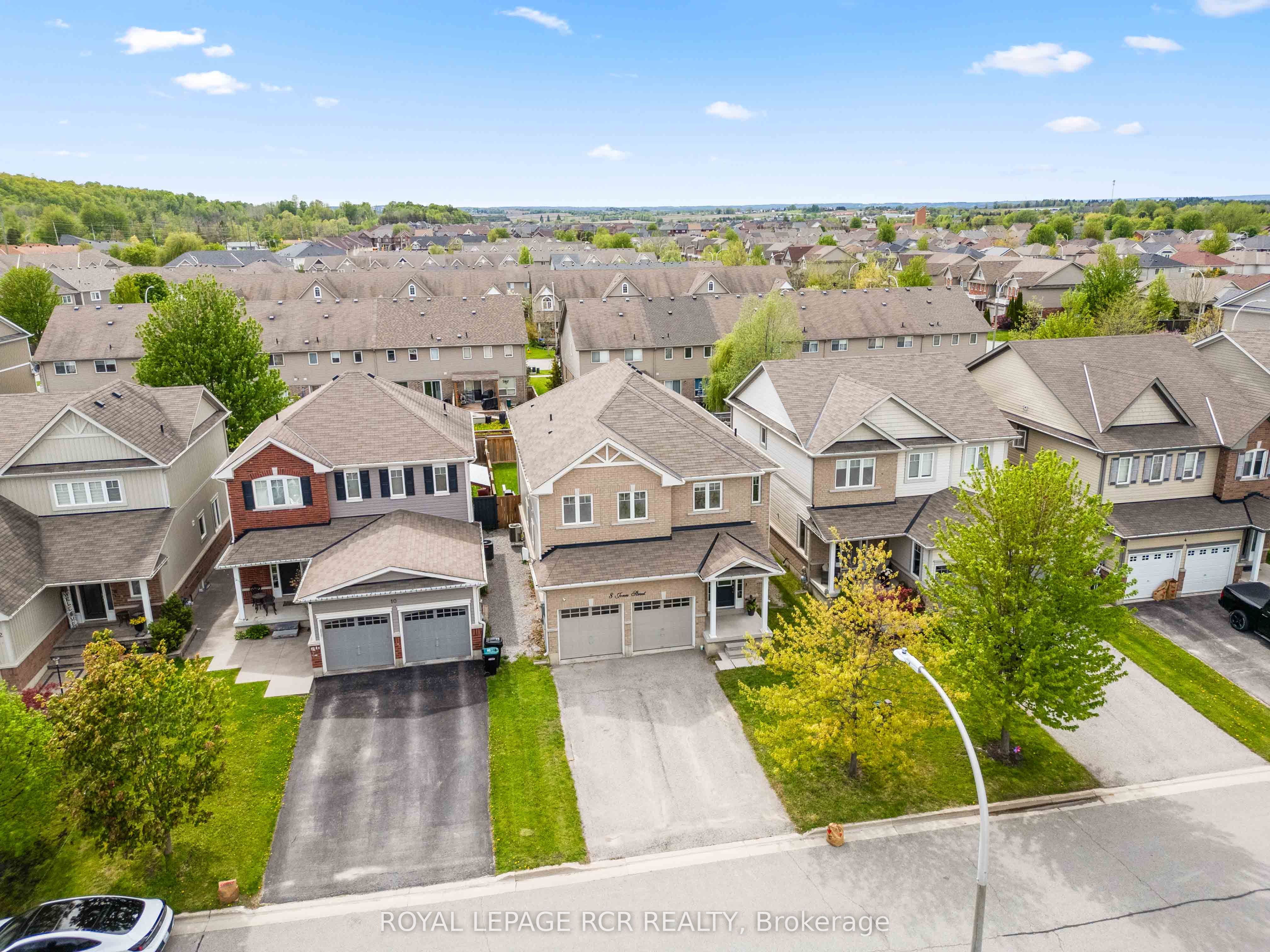 8 Jones Street, New Tecumseth, ON L9R 0C1 photo 3