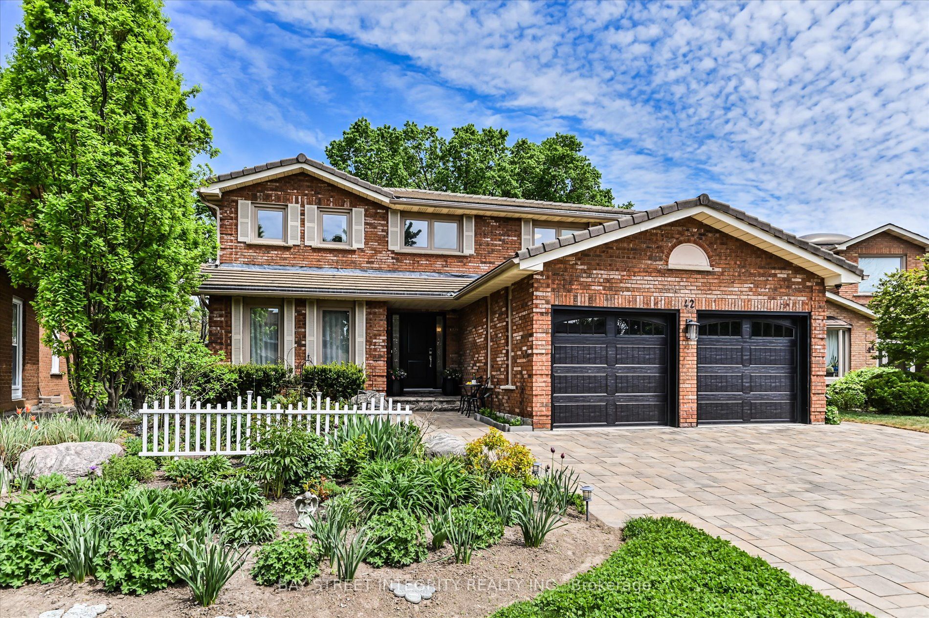 42 Sycamore Drive, Markham, ON L3T 5V6 photo 2