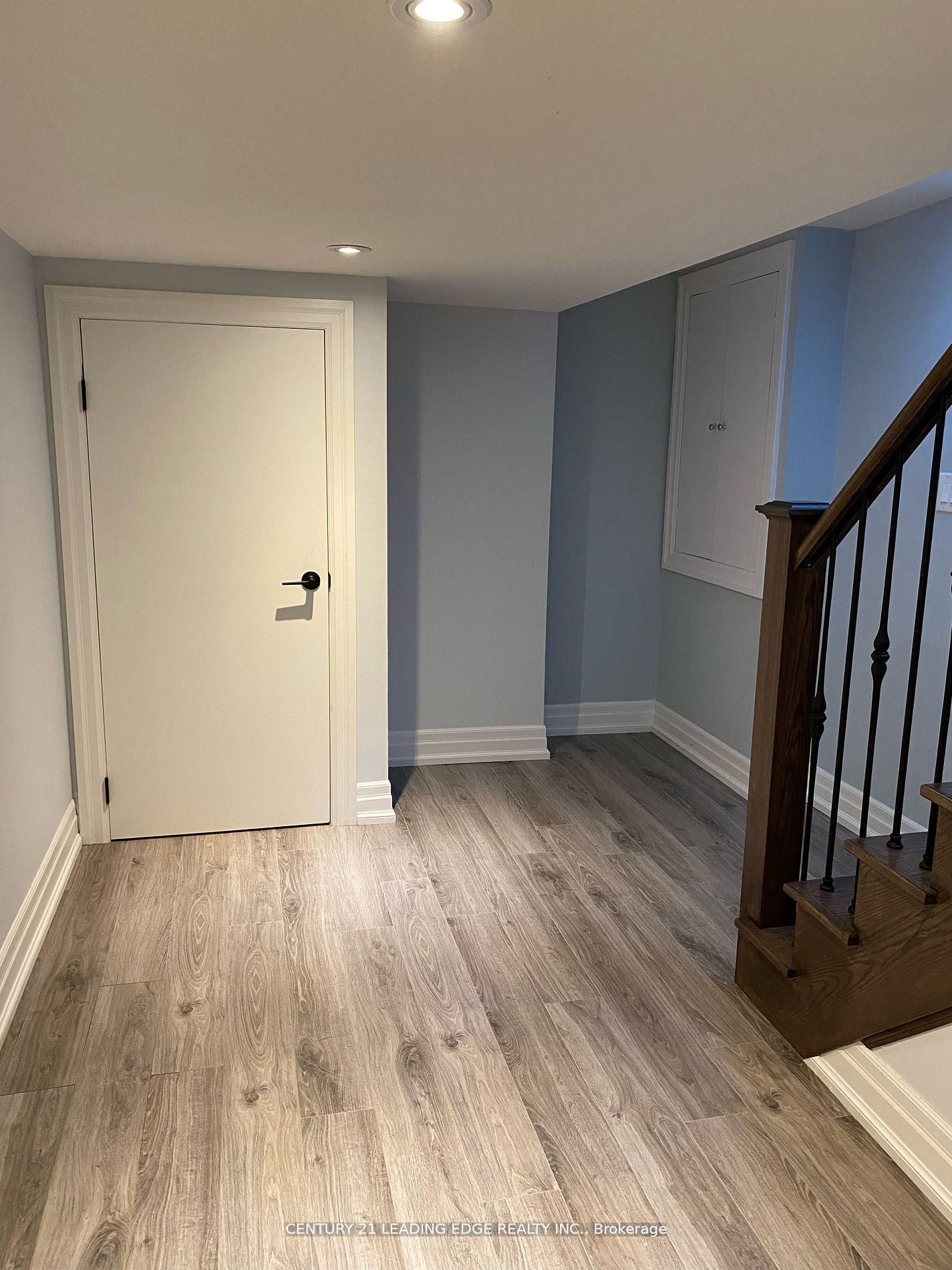 108 Manitoba Street, Whitchurch-Stouffville, ON L4A 4Y1 photo 3