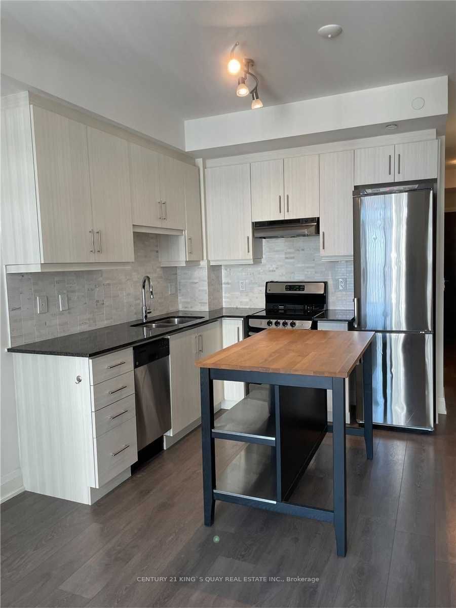 66 Bush Ridges Avenue, Richmond Hill, ON L4E 0P1 photo 5