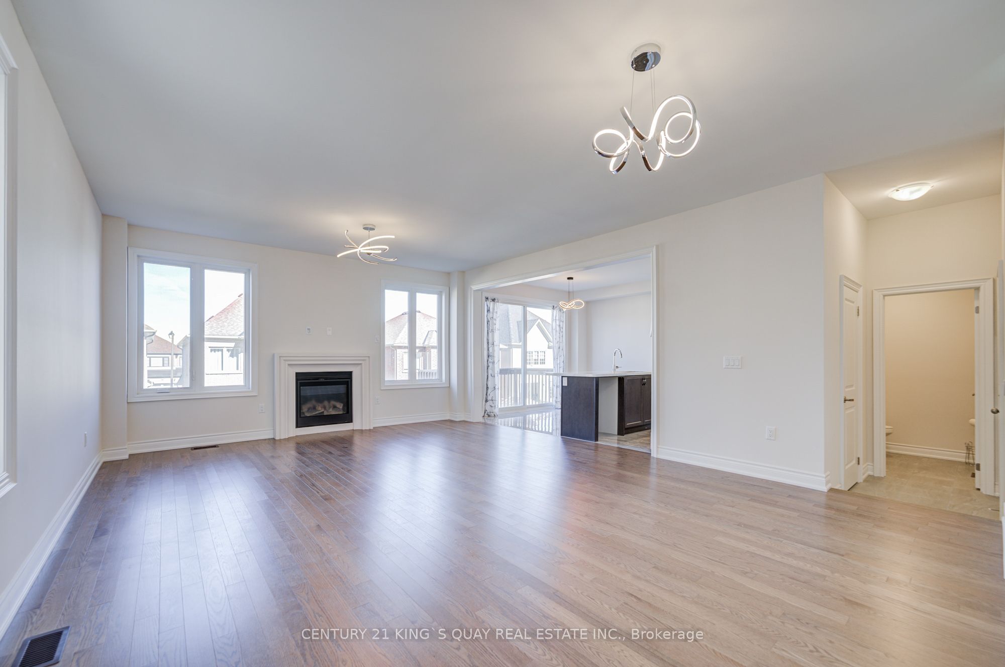 114 Watershed Gate, East Gwillimbury, ON L9N 0Y2 photo 5