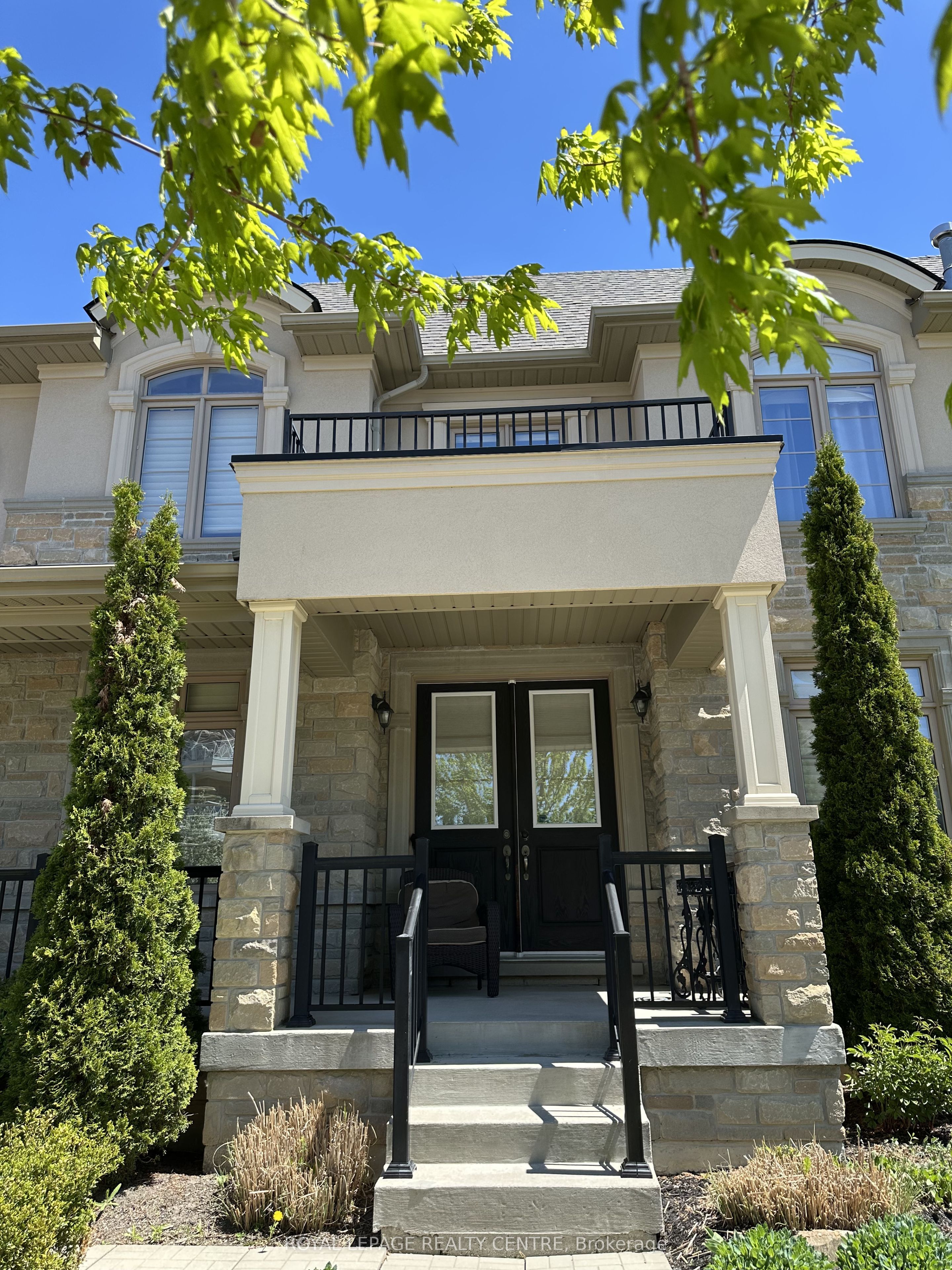 17 Bri Way, King, ON L7B 0M5 photo 3