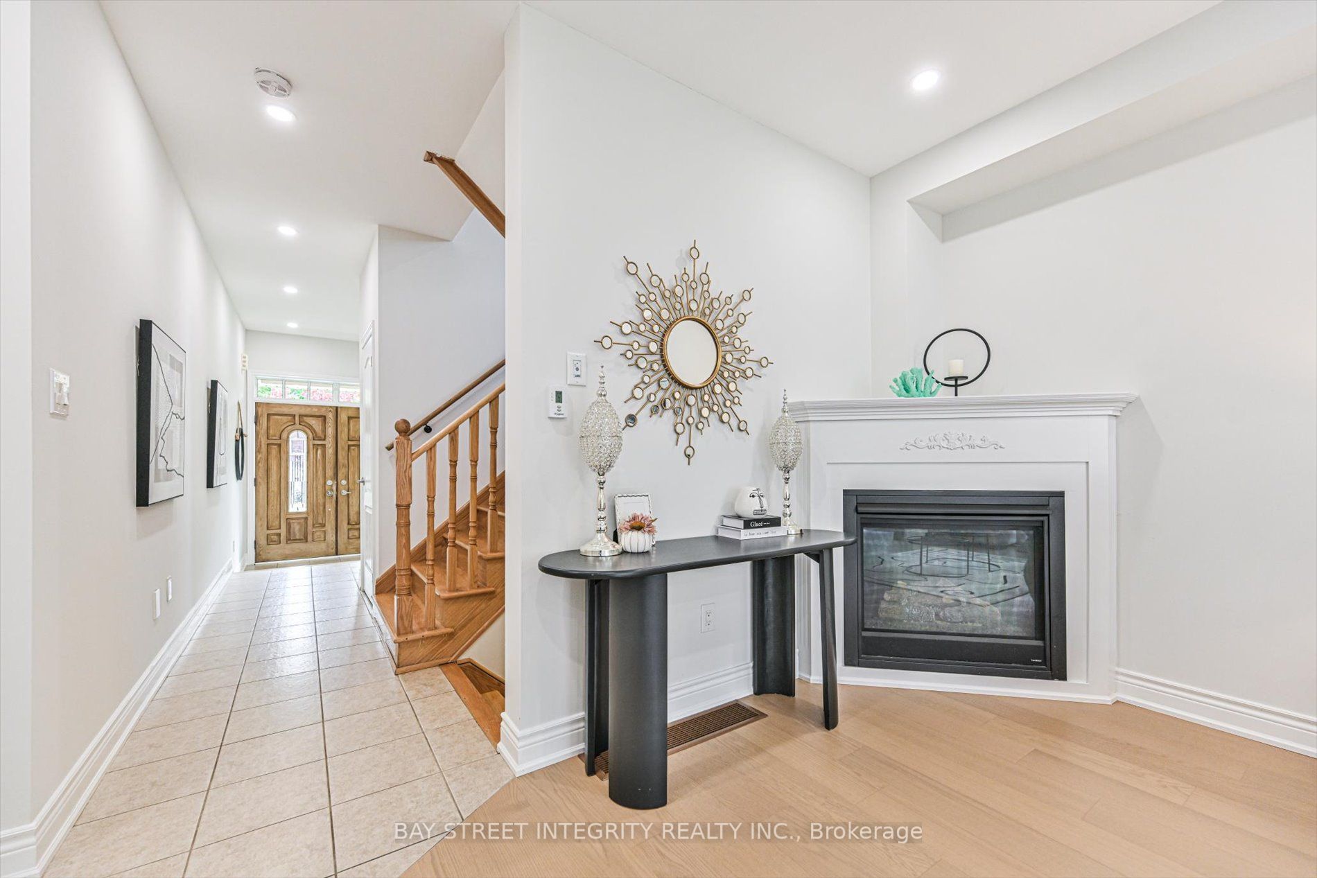 16 Coventry Court, Richmond Hill, ON L4C 0X1 photo 5