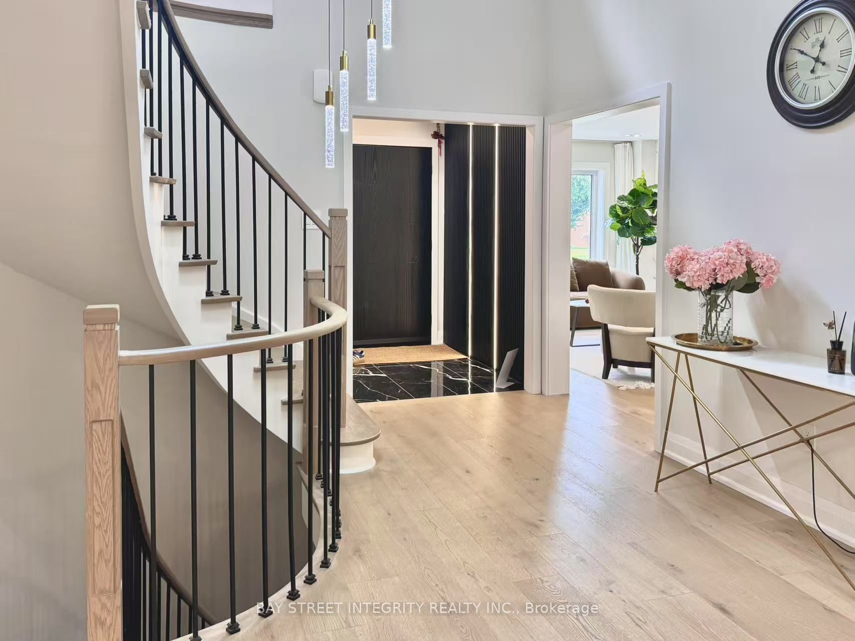 2247 Rodick Road, Markham, ON L6C 1R1 photo 2