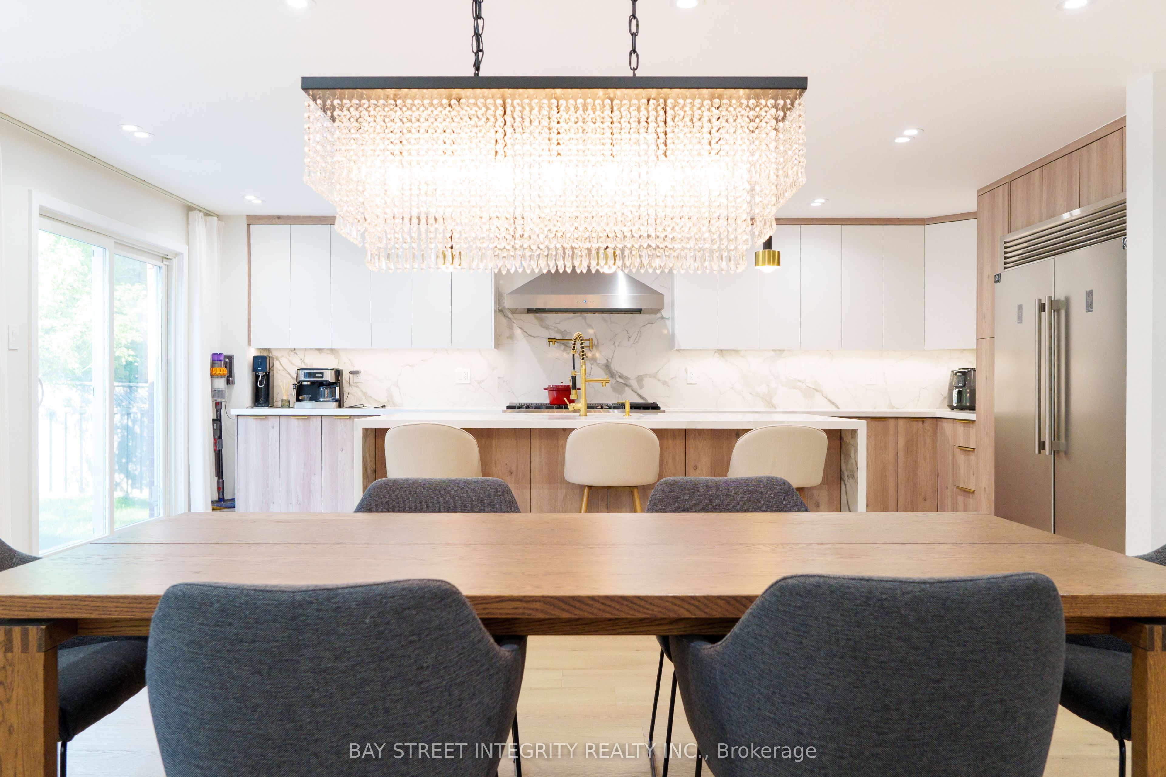 2247 Rodick Road, Markham, ON L6C 1R1 photo 5