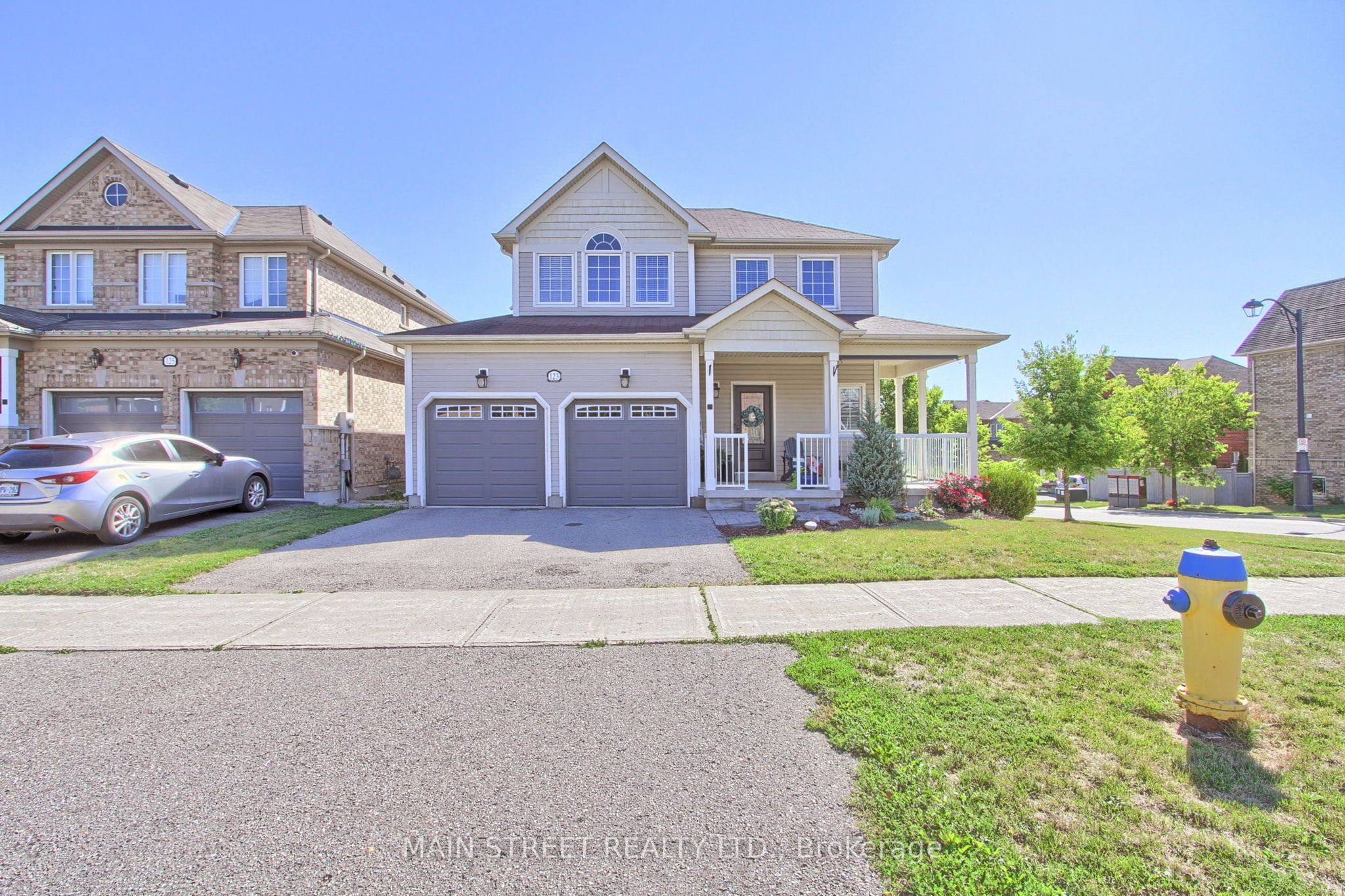 123 Laurendale Avenue, Georgina, ON L4P 0C4 photo 2