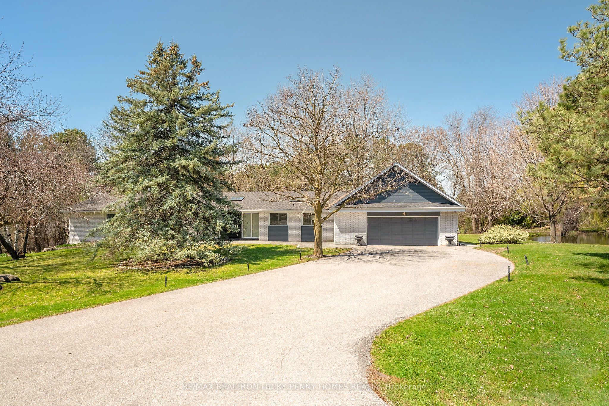 4 Blencathra Hill, Markham, ON L6C 1G2