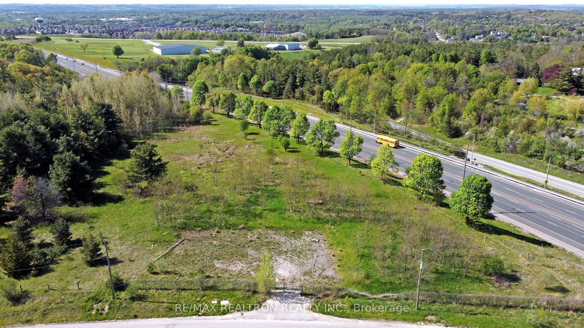 124 Morning Side Road, East Gwillimbury, ON L9N 0K8 photo 2