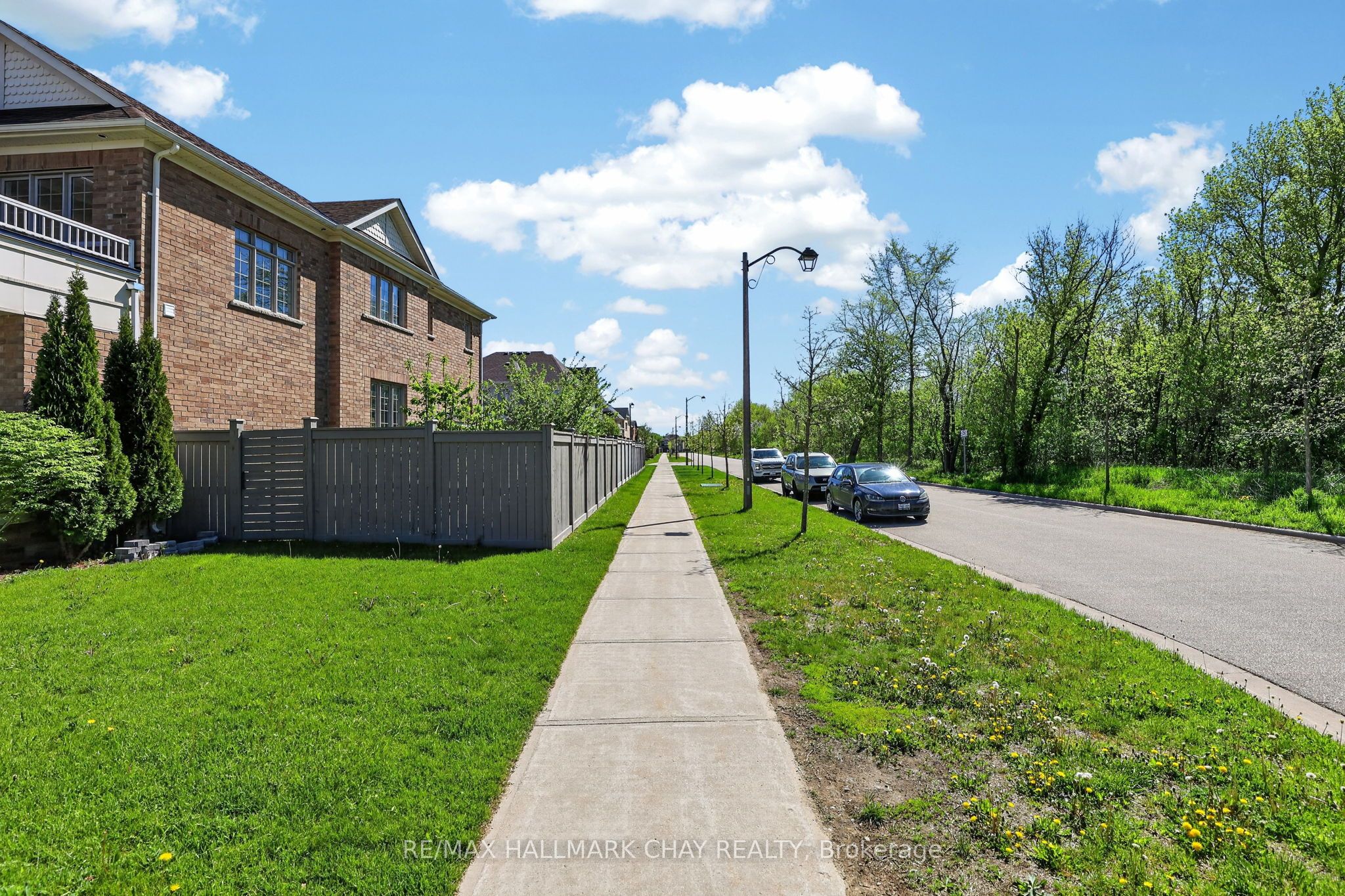 43 Walls Crescent, New Tecumseth, ON L0G 1W0 photo 4