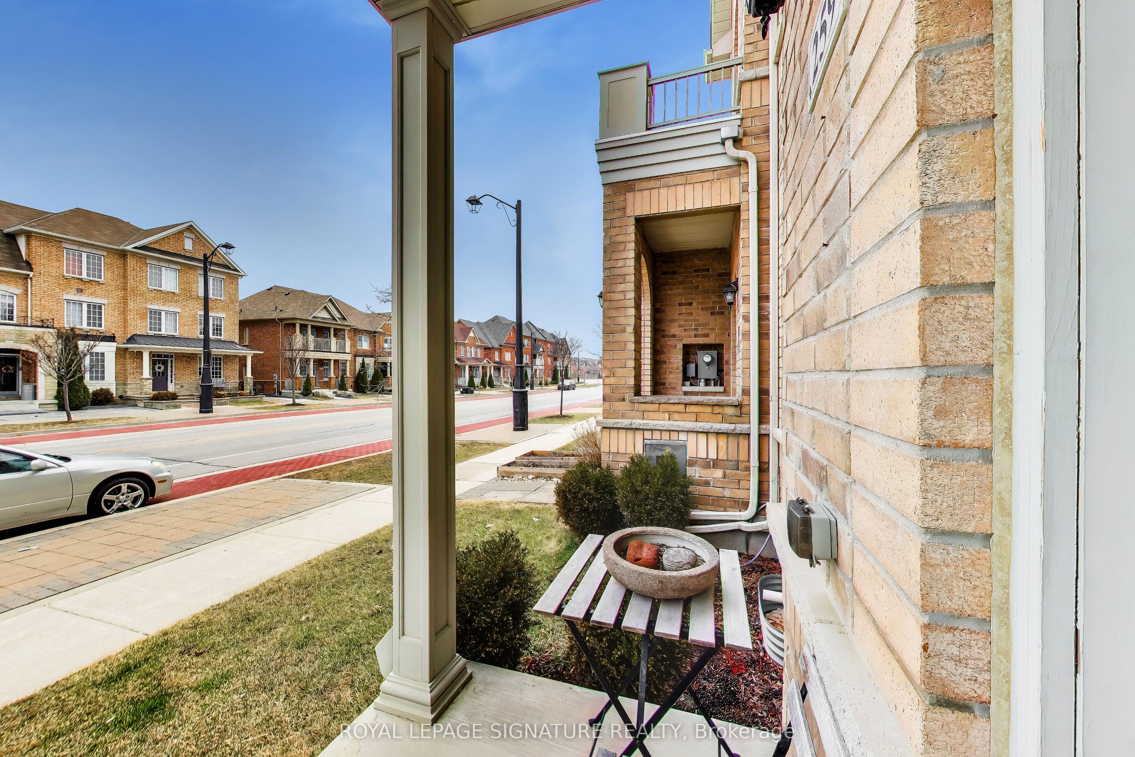 259 Barons Street, Vaughan, ON L4H 3Z3 photo 3