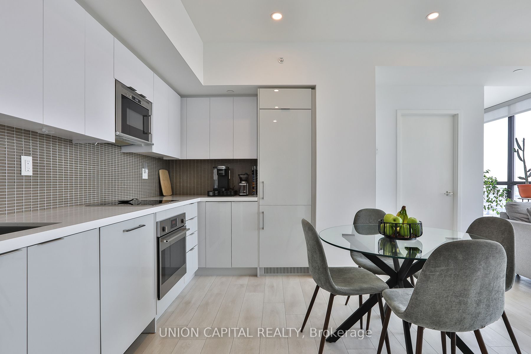 2908 Highway 7 Road 1802, Vaughan, ON L4K 0K5 photo 5