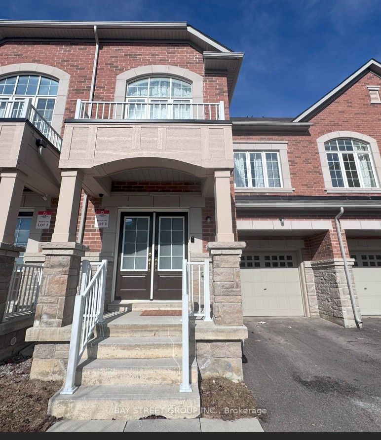 100 Ness Drive, Richmond Hill, ON L4S 0K9 photo 5