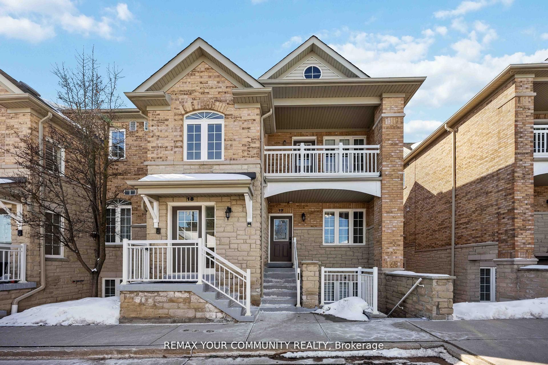 520 Silken Laumann Drive 17, Newmarket, ON L3X 2S7