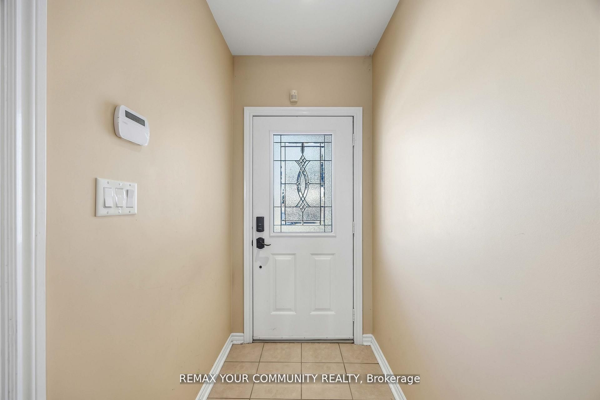 520 Silken Laumann Drive 17, Newmarket, ON L3X 2S7 photo 5