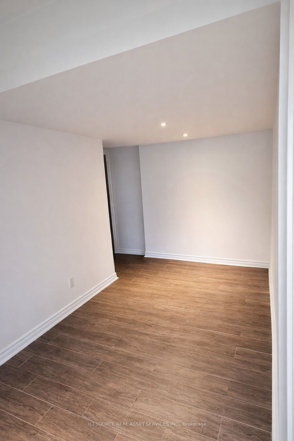 109 Romance Drive Basement Apartment, Richmond Hill, ON L4S 2R9