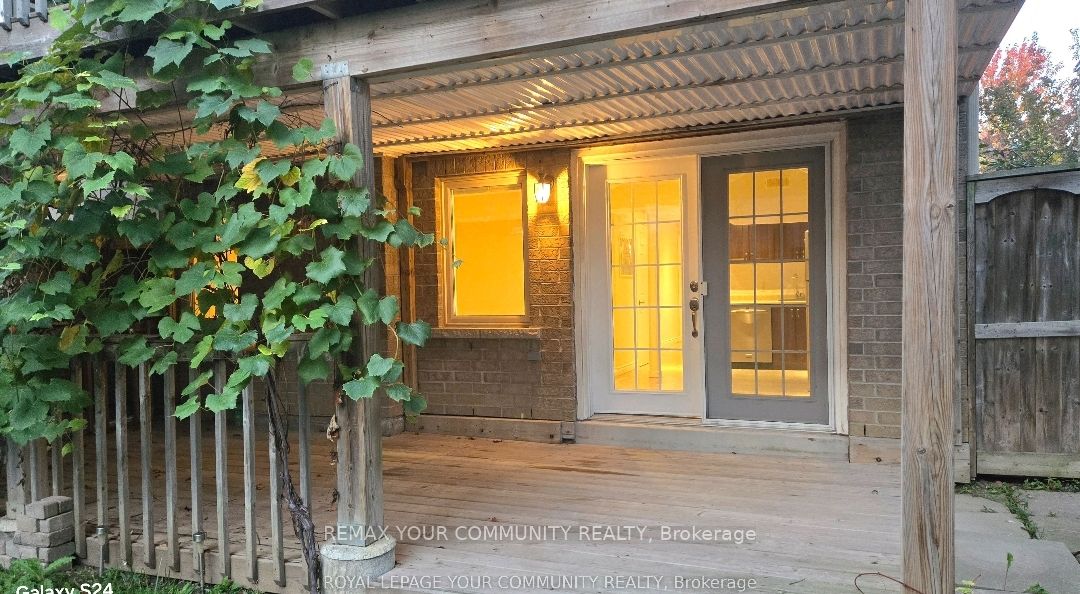 20 Seiffer Crescent Basement, Richmond Hill, ON L4E 0J1 photo 4