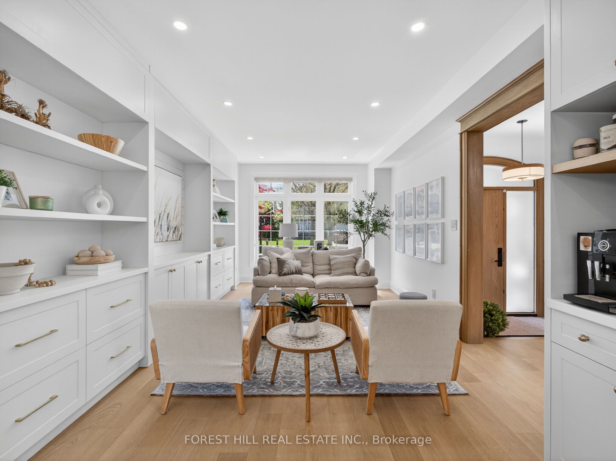 118 Pathlane Road, Richmond Hill, ON L4B 4R1 photo 5