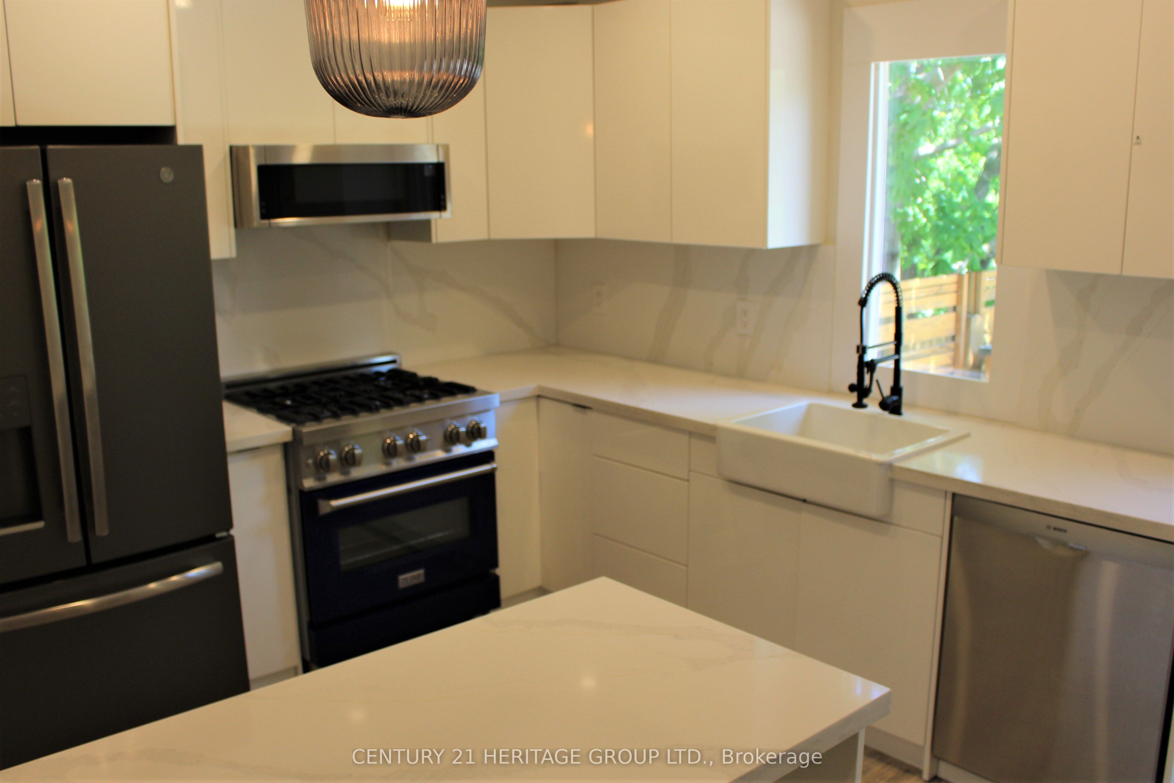269 Prospect Street, Newmarket, ON L3Y 3V3 photo 5