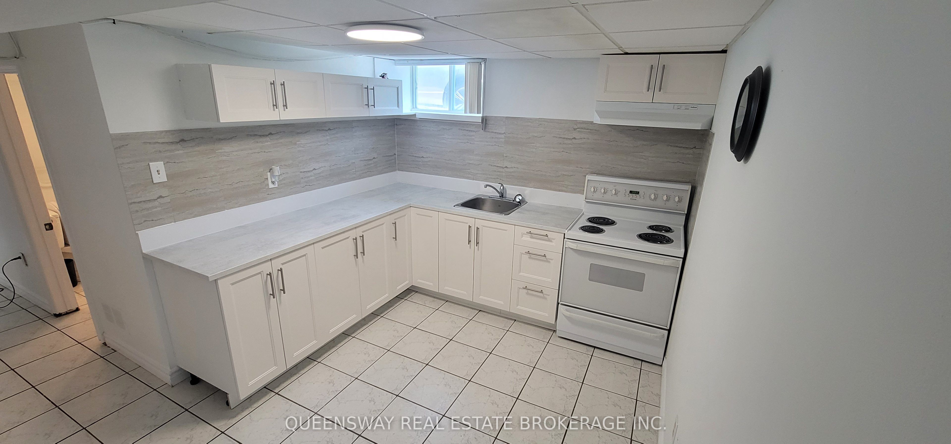 189 Cherrywood Drive Lower Level / Basement, Newmarket, ON L3Y 2X9 photo 4