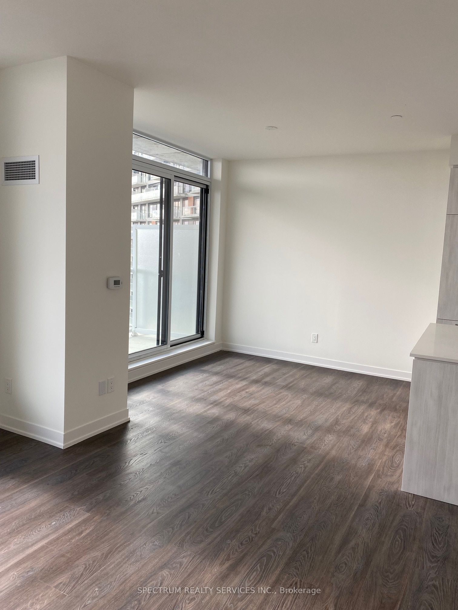 6 David Eyer Road 912, Richmond Hill, ON L4S 0N6 photo 5