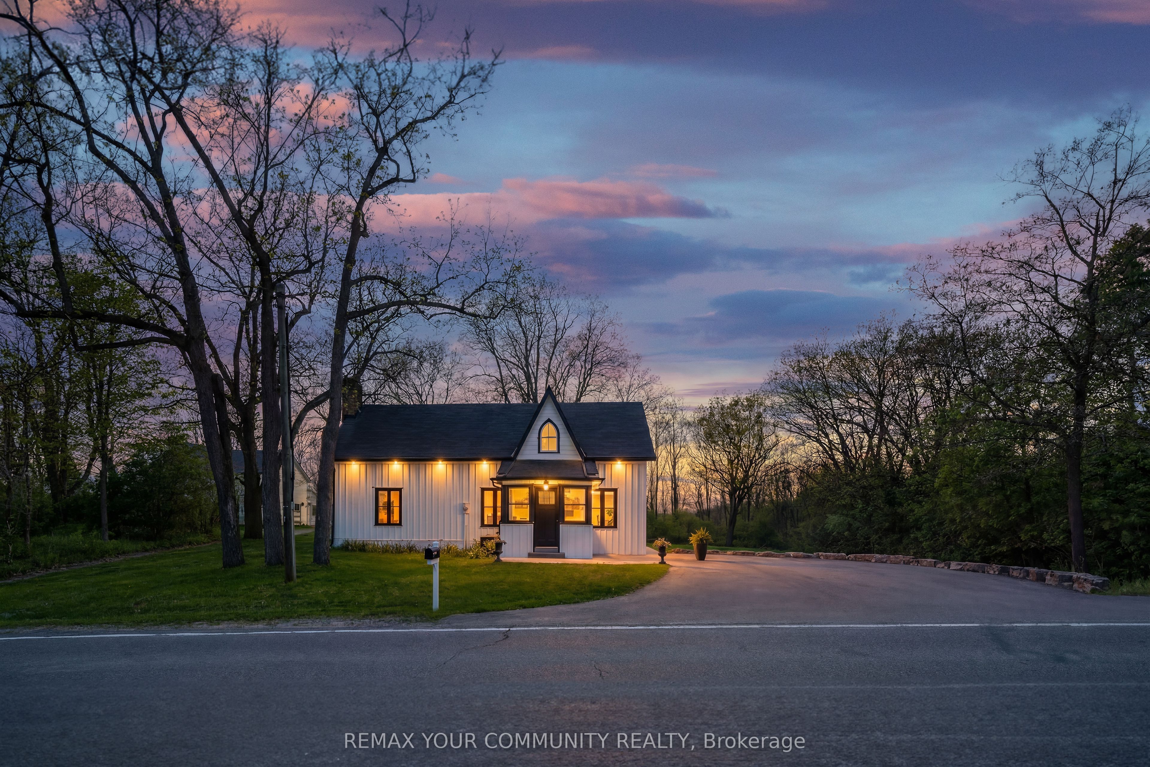 12768 Weston Road, King, ON L7B 1K4