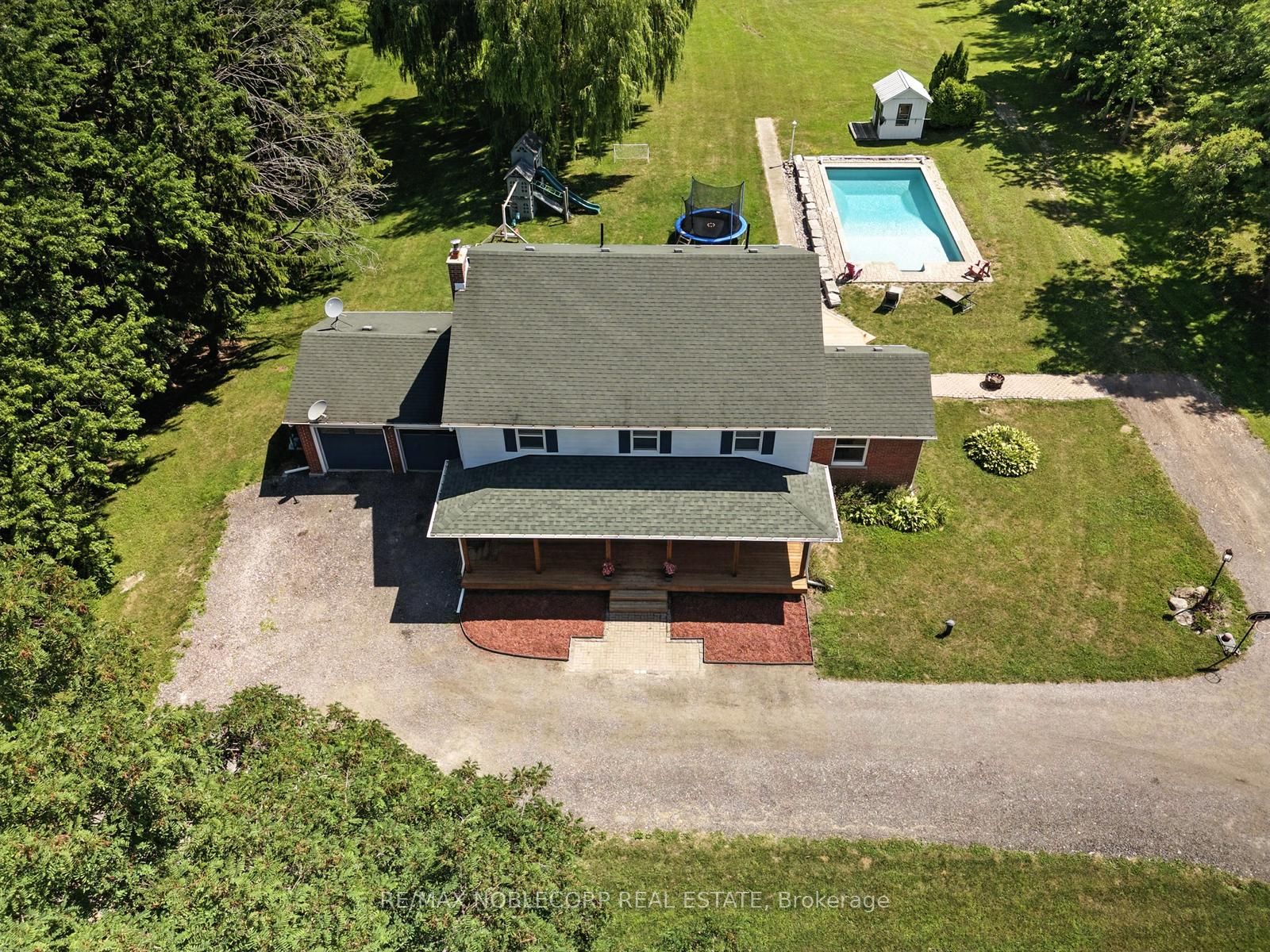2037 15th Side Road, New Tecumseth, ON L0G 1W0 photo 5