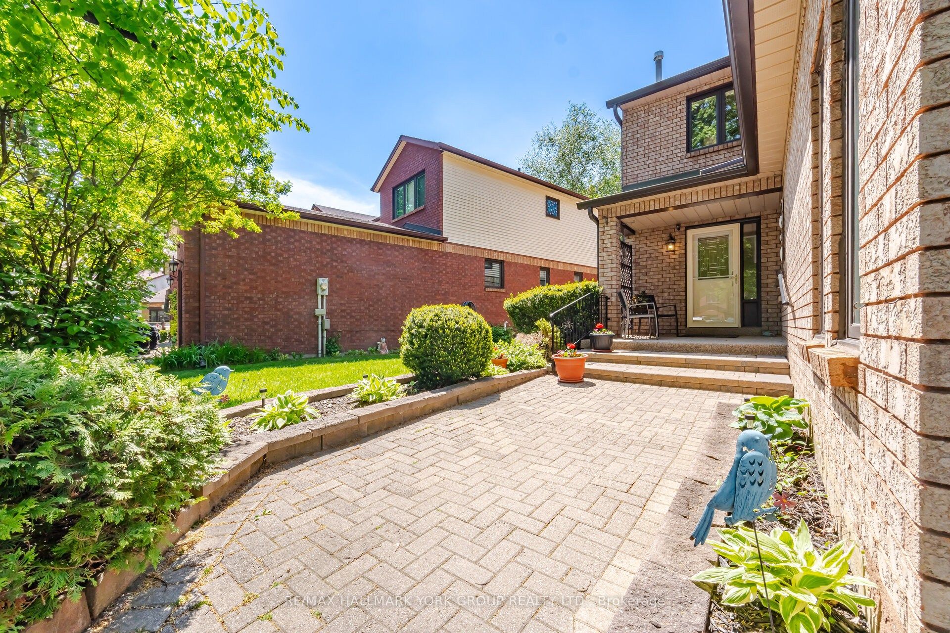 31 Parkette Drive, New Tecumseth, ON L9R 1R7 photo 3