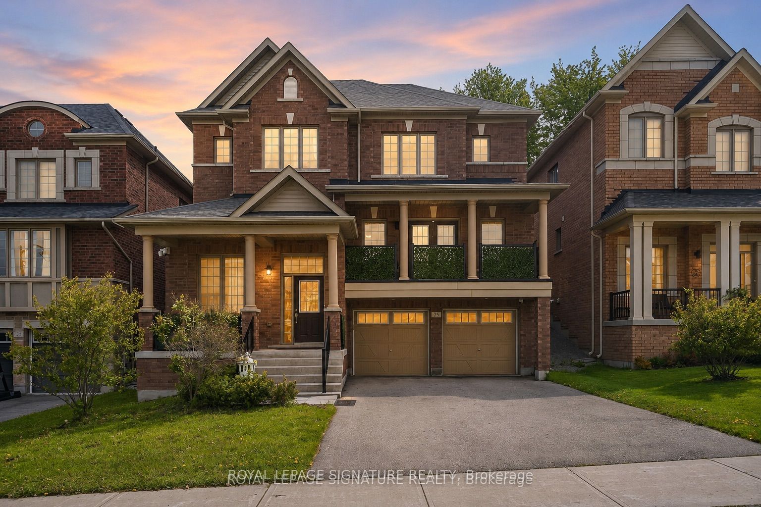 23 Cyprus Glen, East Gwillimbury, ON L9N 0S9