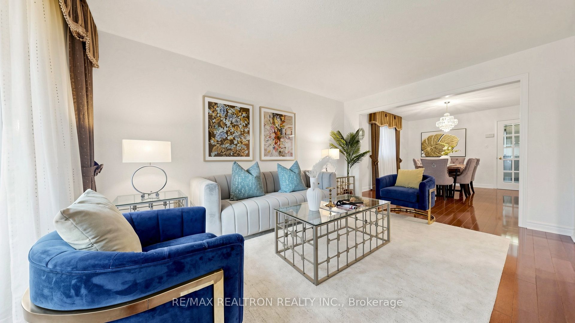 6 Loyal Blue Crescent, Richmond Hill, ON L4S 1A2 photo 4