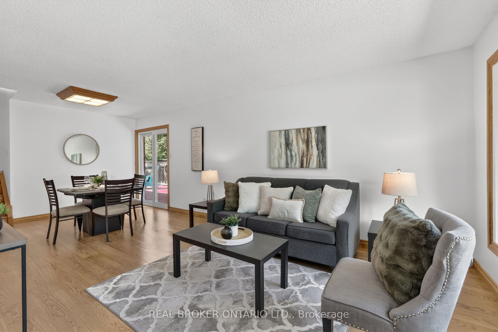 128 Olive Street, East Gwillimbury, ON L9N 1M2 photo 4