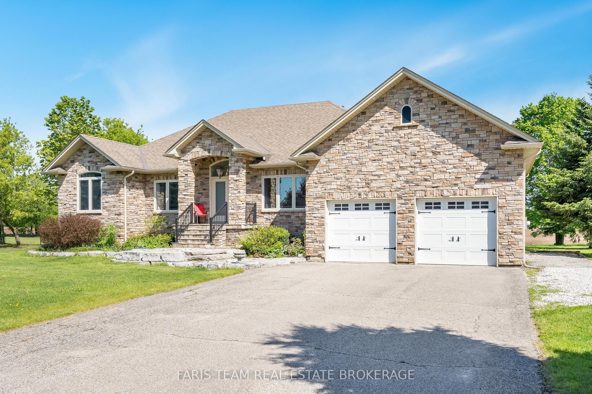30 Fisher Drive, Adjala-Tosorontio, ON L0M 1J0 photo 3