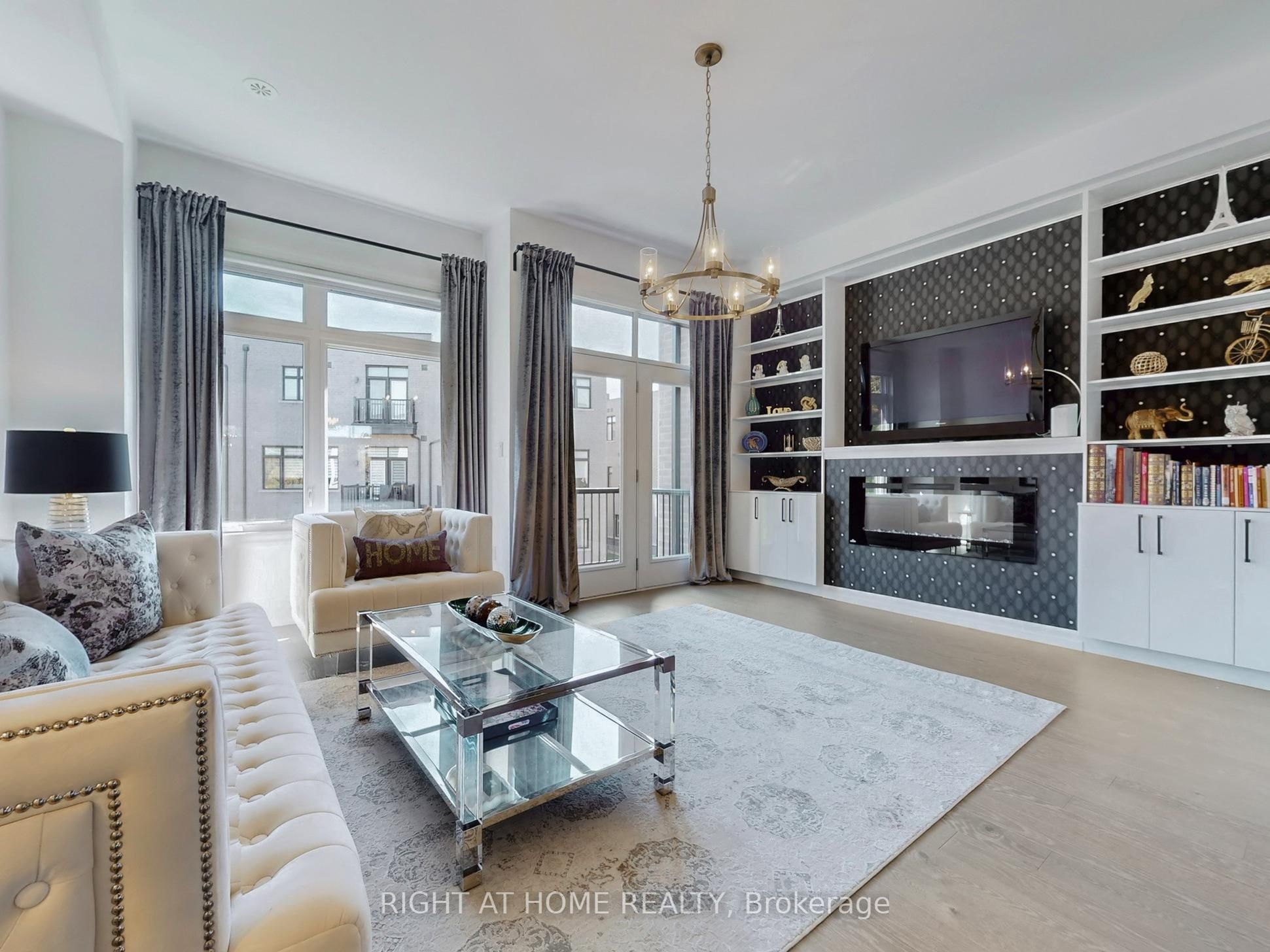 163 Lebovic Campus Drive, Vaughan, ON L6A 5A1 photo 4