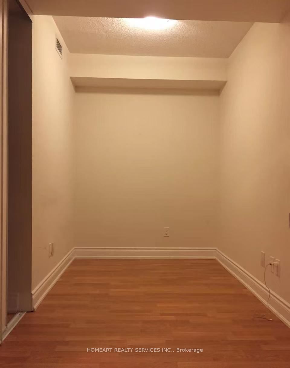 60 South Town Centre Boulevard 810, Markham, ON L6G 0C5 photo 4