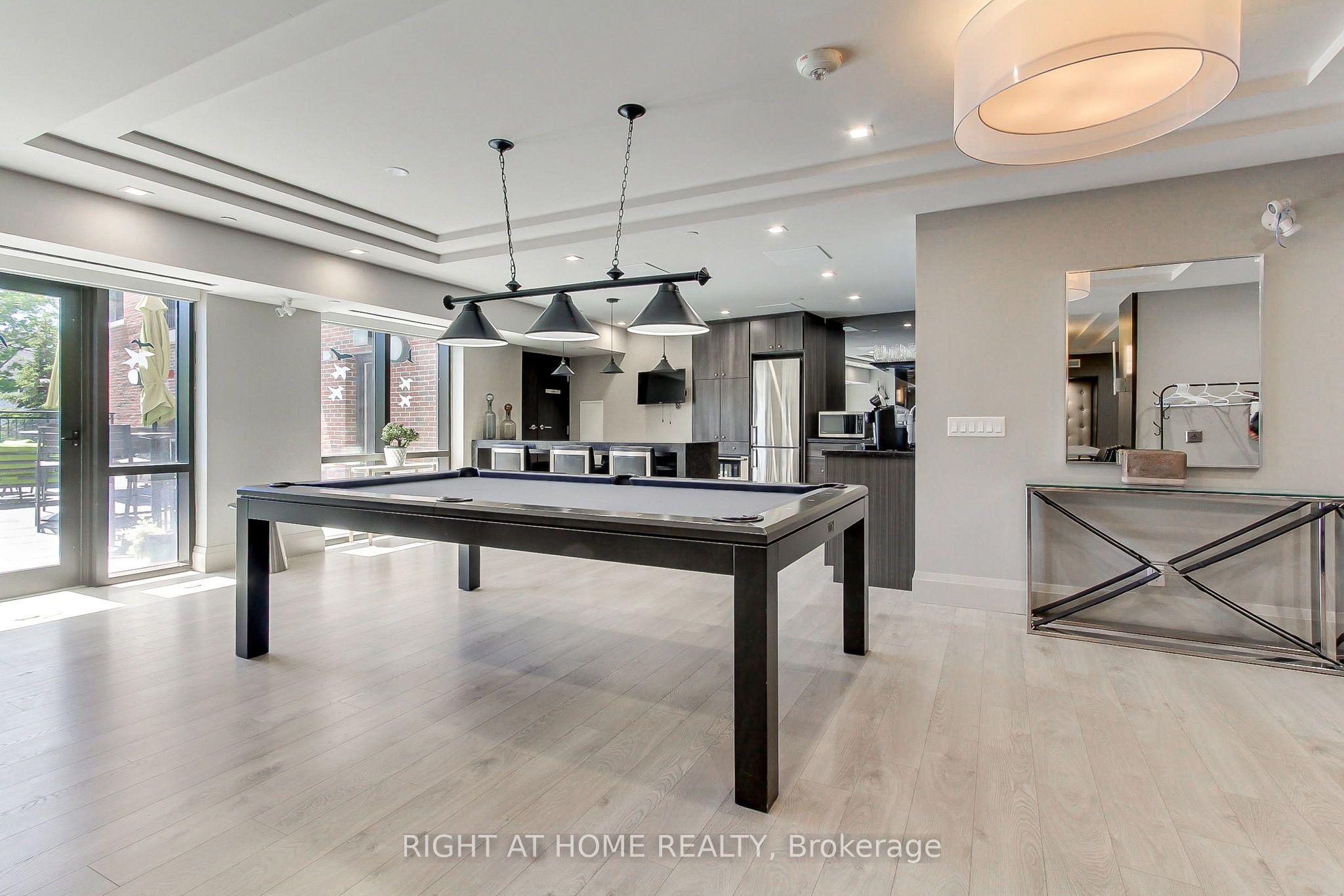 6235 Main Street 310, Whitchurch-Stouffville, ON L4A 4R3 photo 4