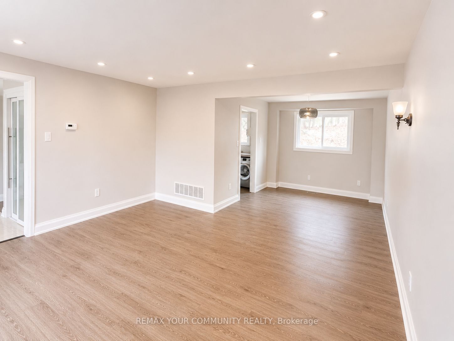 77 Beswick Drive, Newmarket, ON L3Y 1E8 photo 5