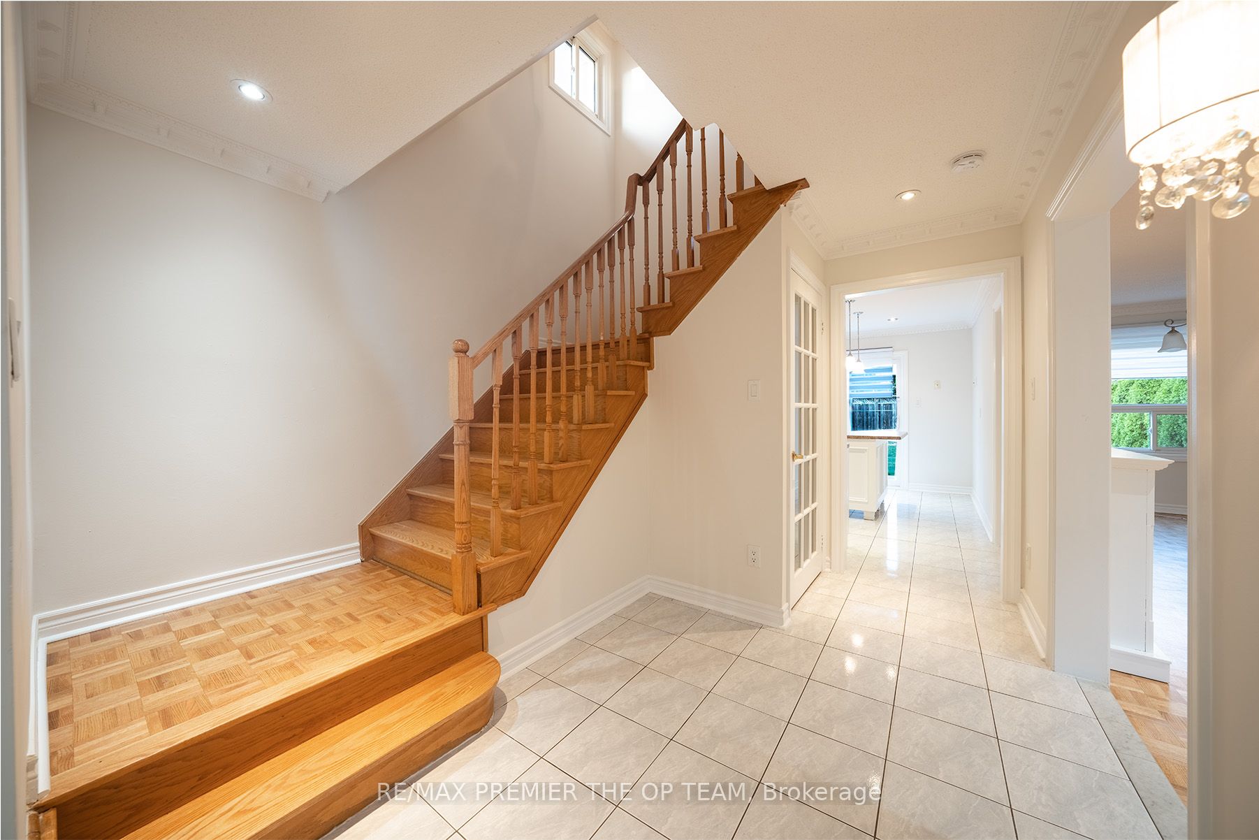79 Governor Crescent, Vaughan, ON L4L 5G8 photo 5