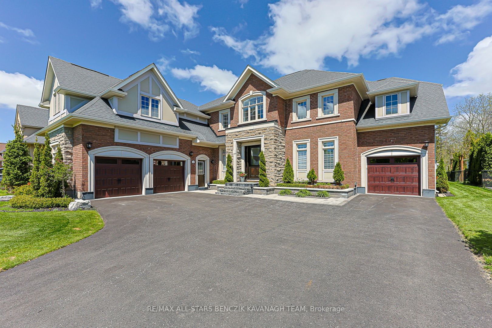 18 Wyndance Way, Uxbridge, ON L9P 0B8 photo 2