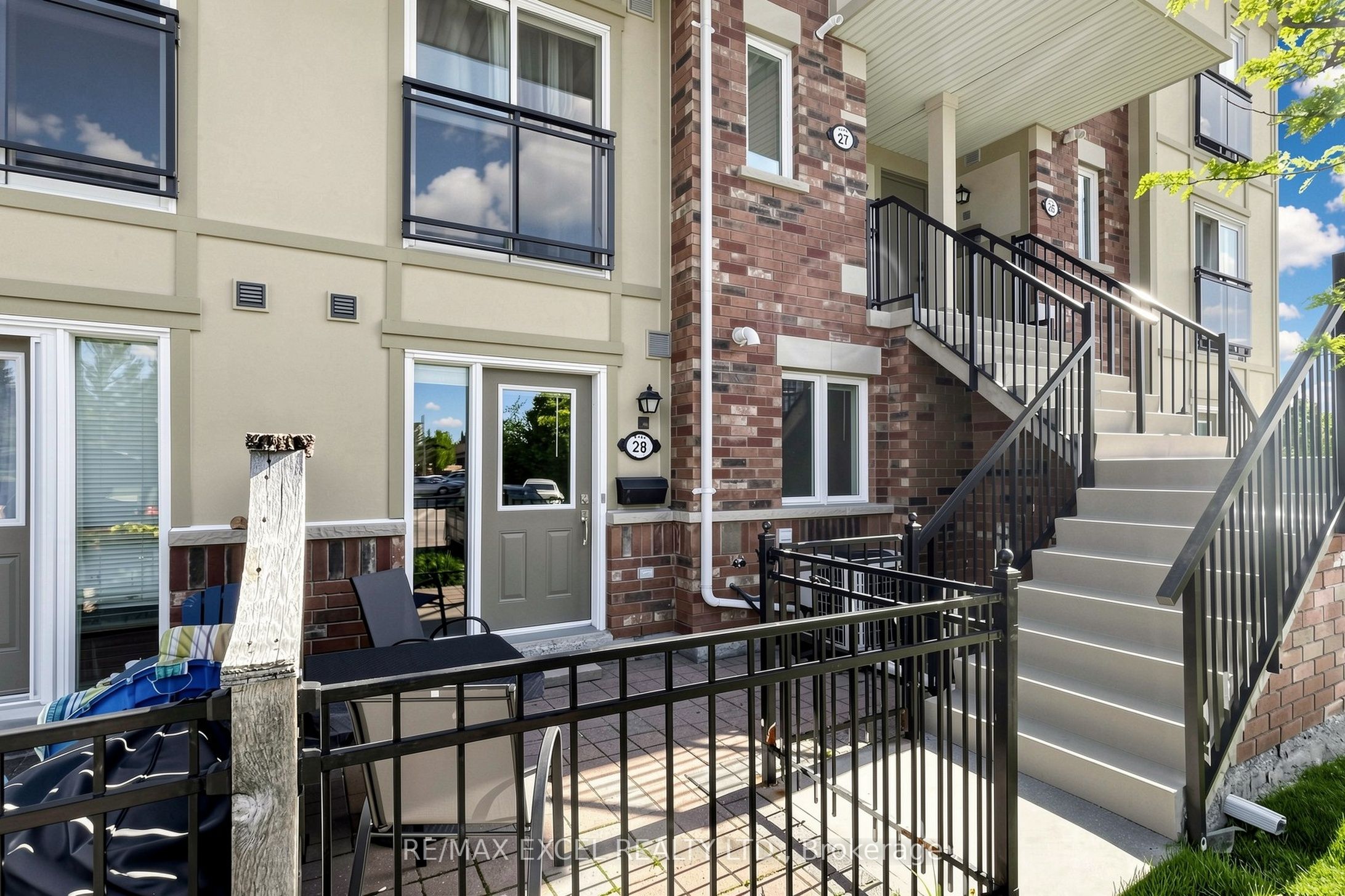 2285 Bur Oak Avenue 28, Markham, ON L6E 0B9 photo 5