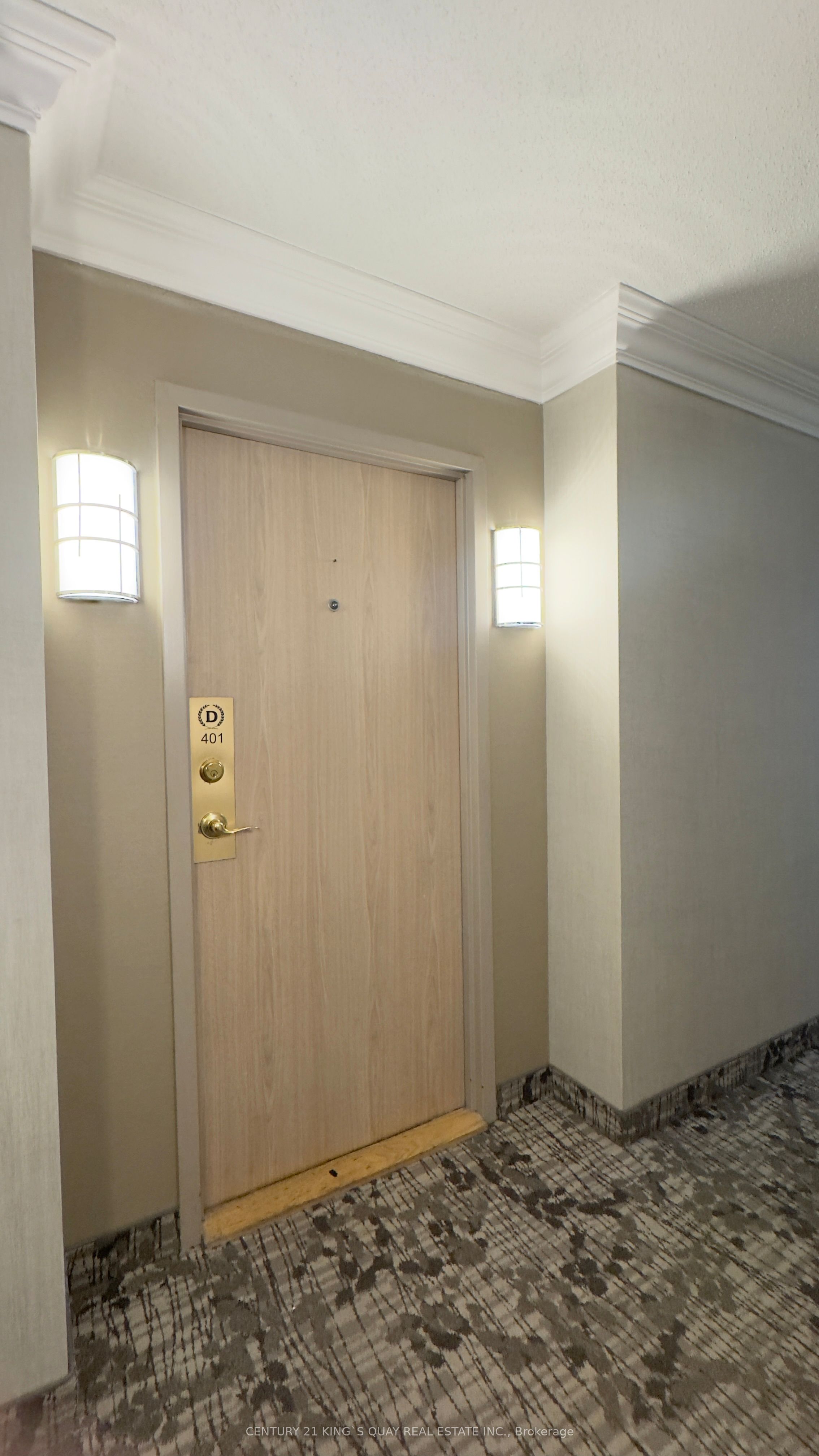 30 Harding Boulevard W 401, Richmond Hill, ON L4C 9M3 photo 3