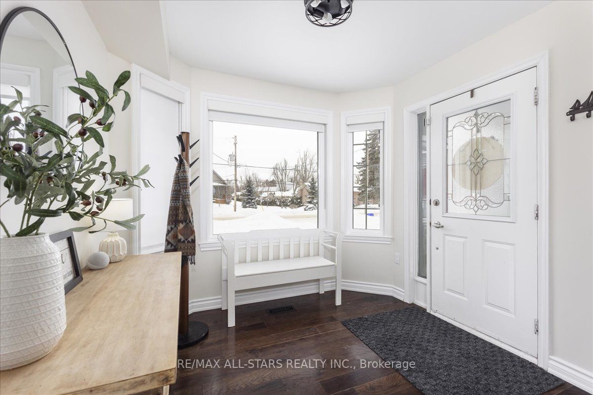 420 Centre Street, Brock, ON L0K 1A0 photo 2