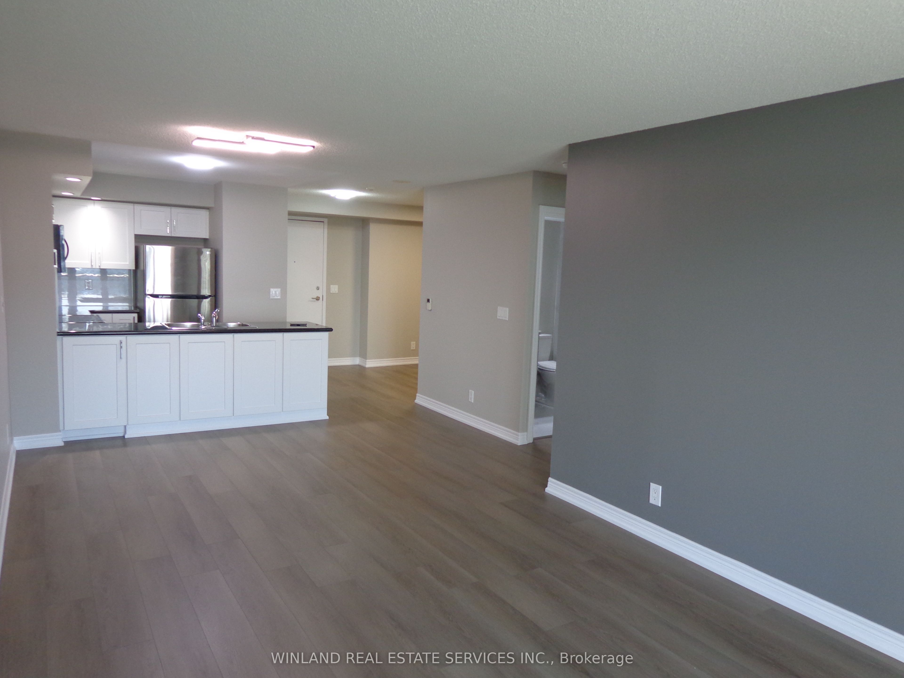 33 Cox Boulevard 1106, Markham, ON L3R 8A6 photo 3