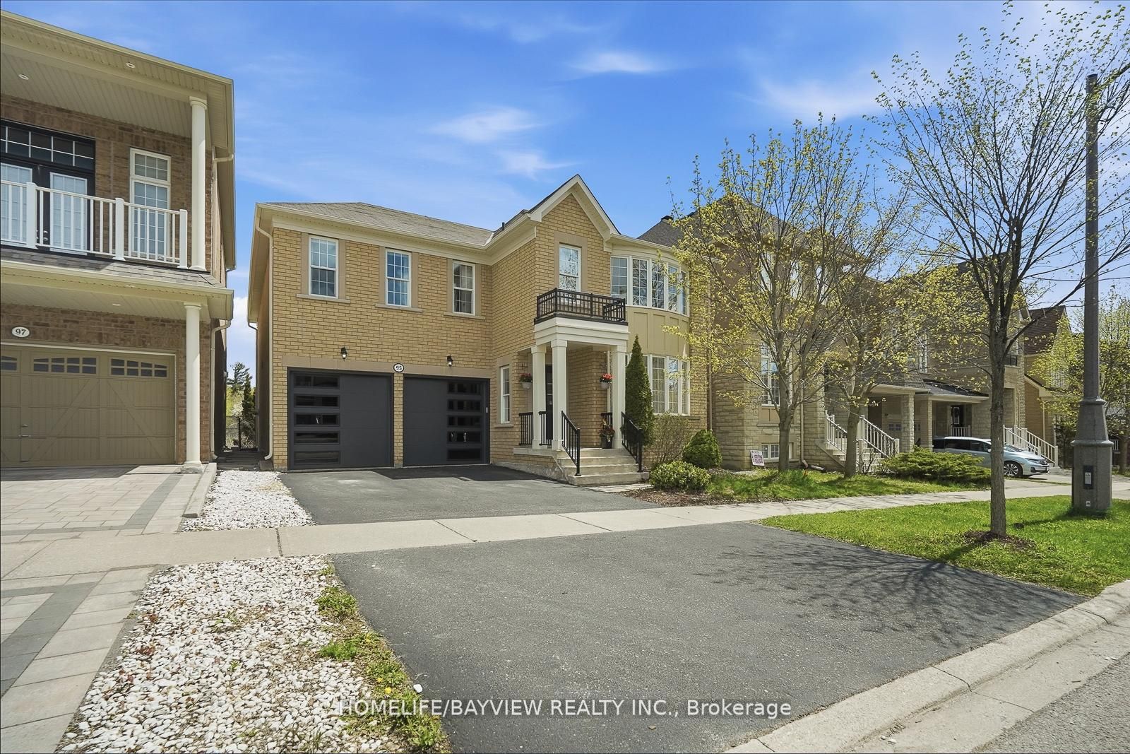 95 Alpaca Drive, Richmond Hill, ON L4E 0R1 photo 4